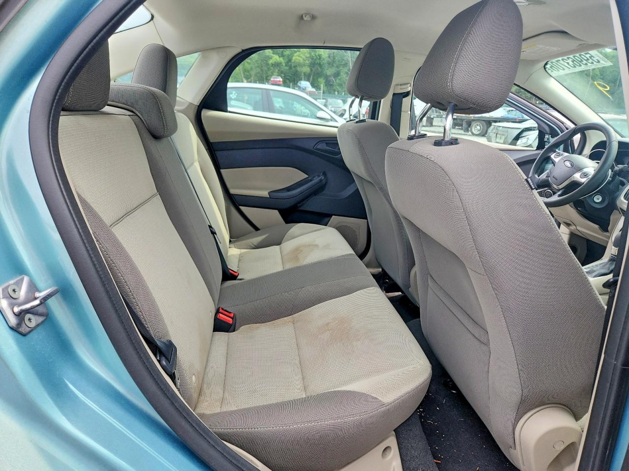 2012 Ford Focus Se Blue vin: 1FAHP3F21CL219356