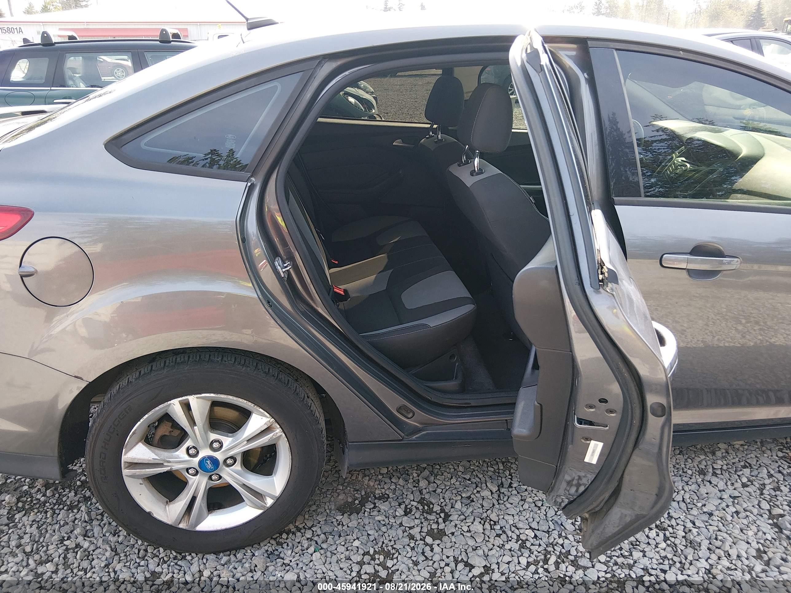 2012 Ford Focus Se Black vin: 1FAHP3F21CL226355