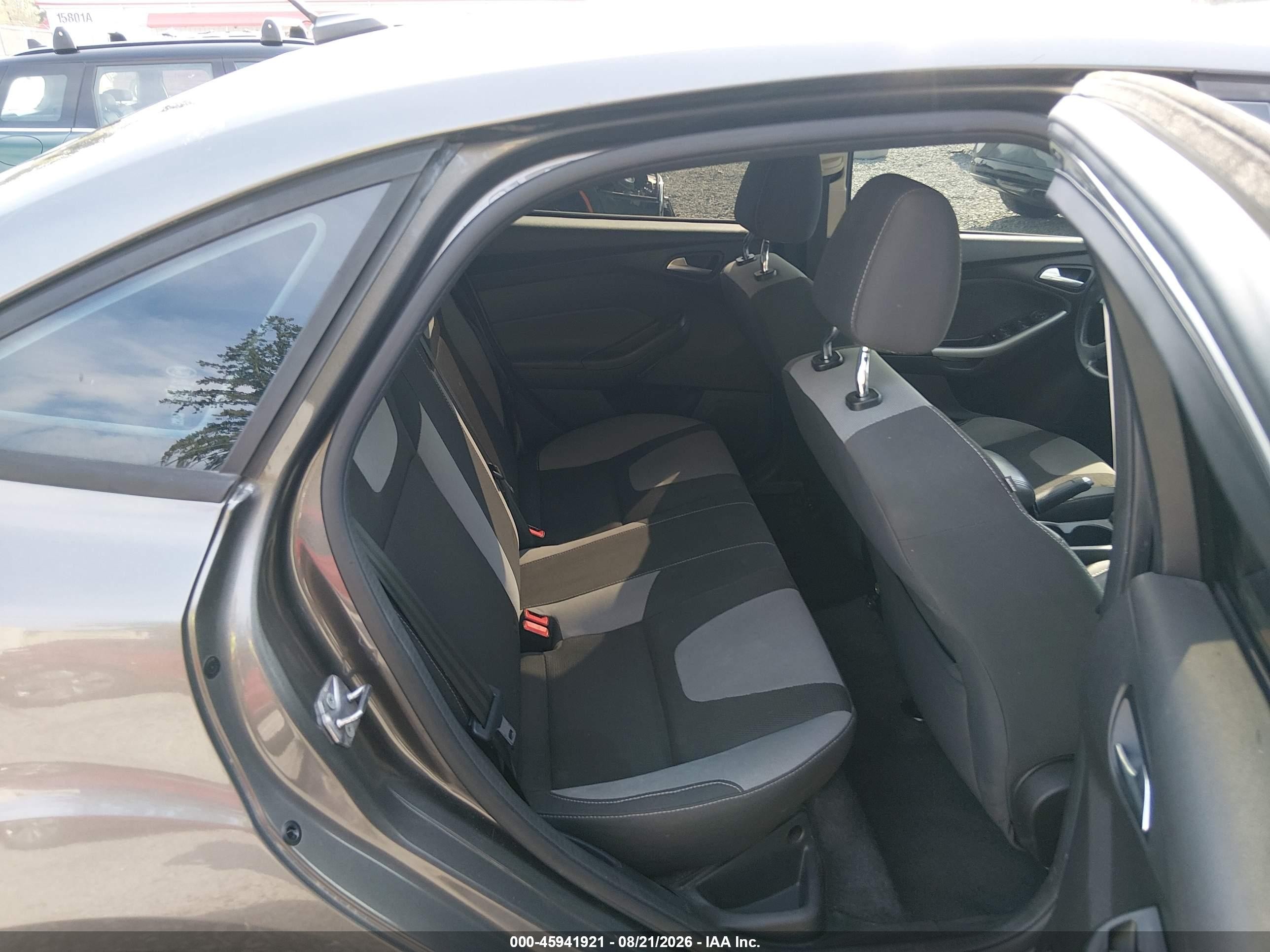 2012 Ford Focus Se Black vin: 1FAHP3F21CL226355