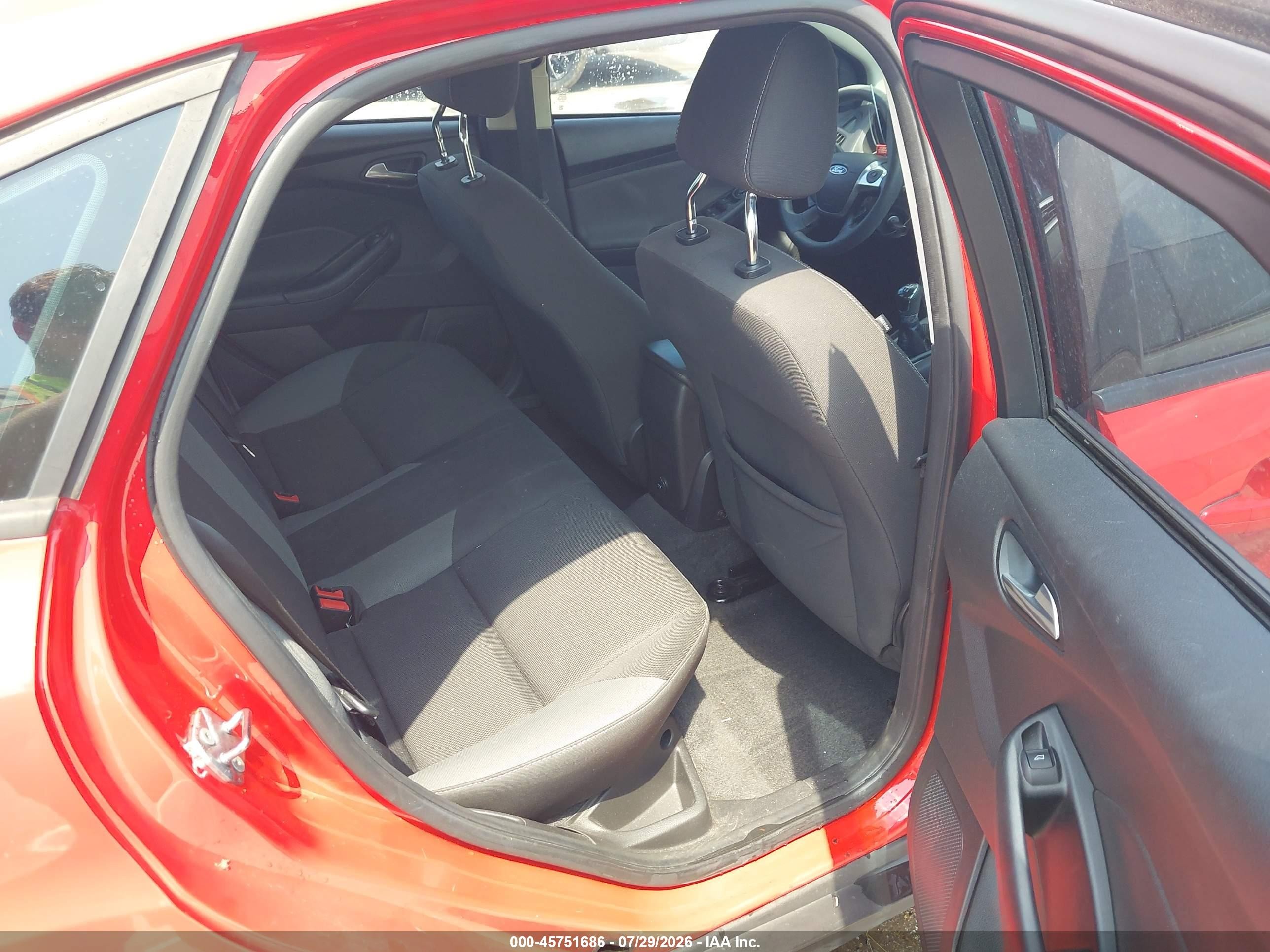 2012 Ford Focus Se Red vin: 1FAHP3F21CL234116
