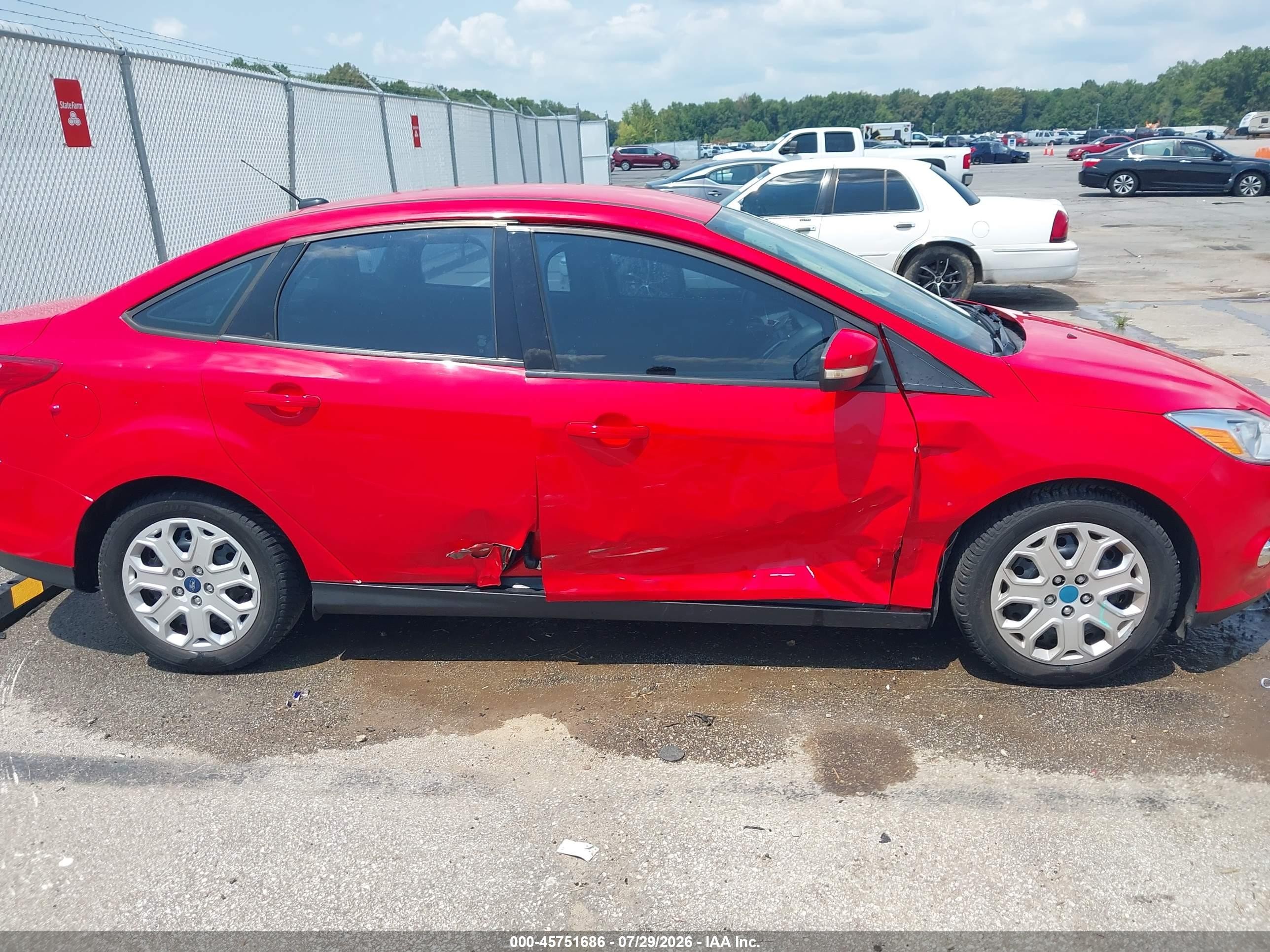 2012 Ford Focus Se Red vin: 1FAHP3F21CL234116