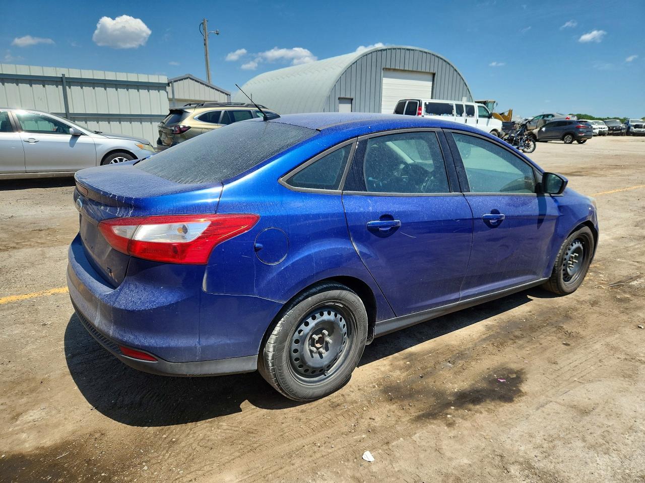 2012 Ford Focus Se Blue vin: 1FAHP3F21CL250428