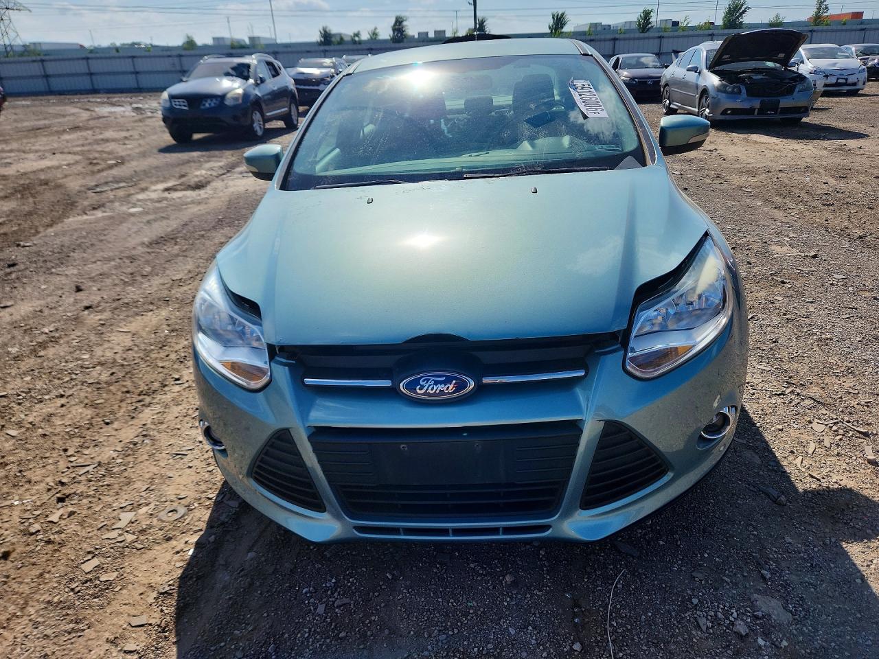2012 Ford Focus Se Turquoise vin: 1FAHP3F21CL271330