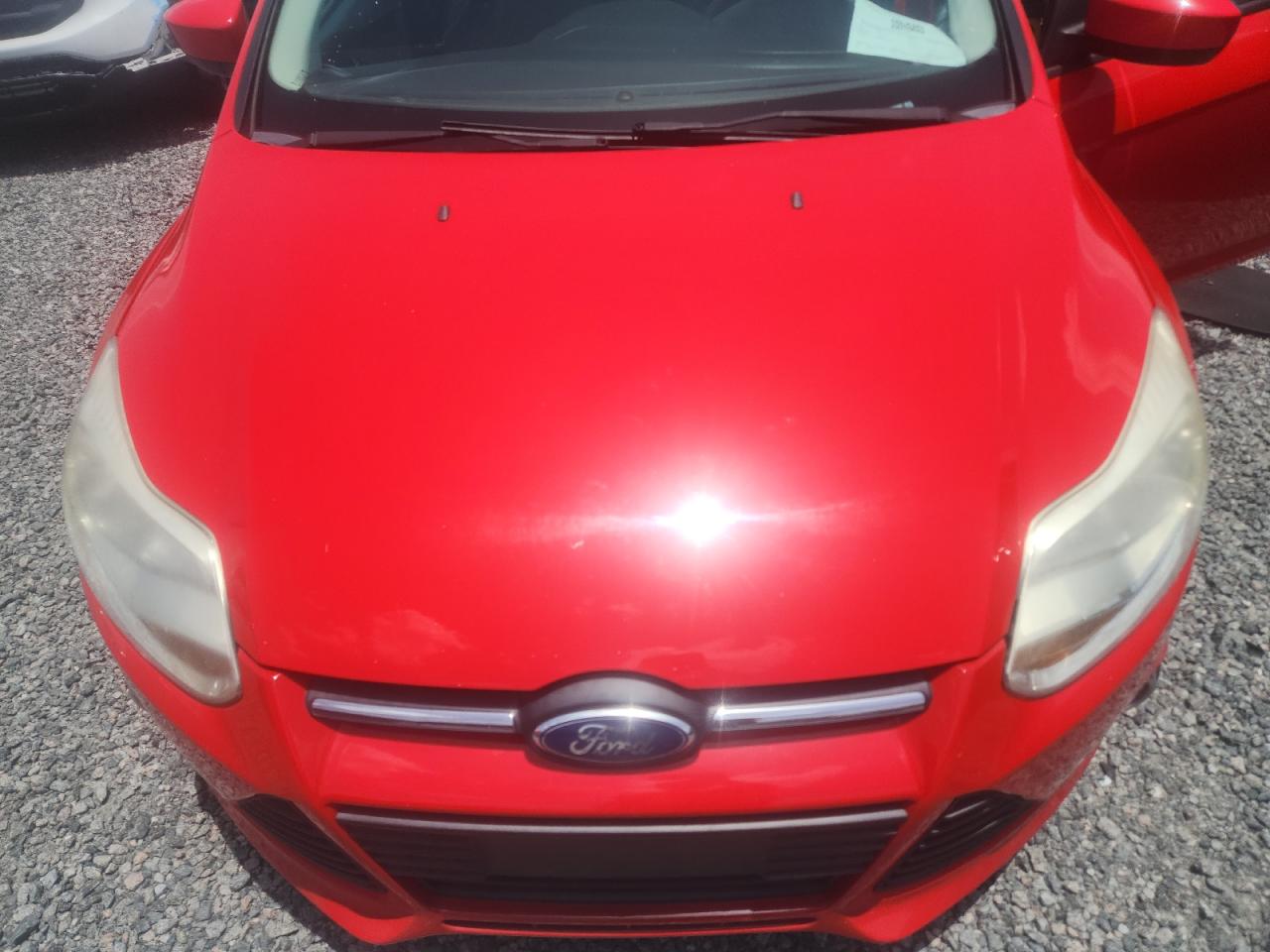 2012 Ford Focus Se Red vin: 1FAHP3F21CL282568