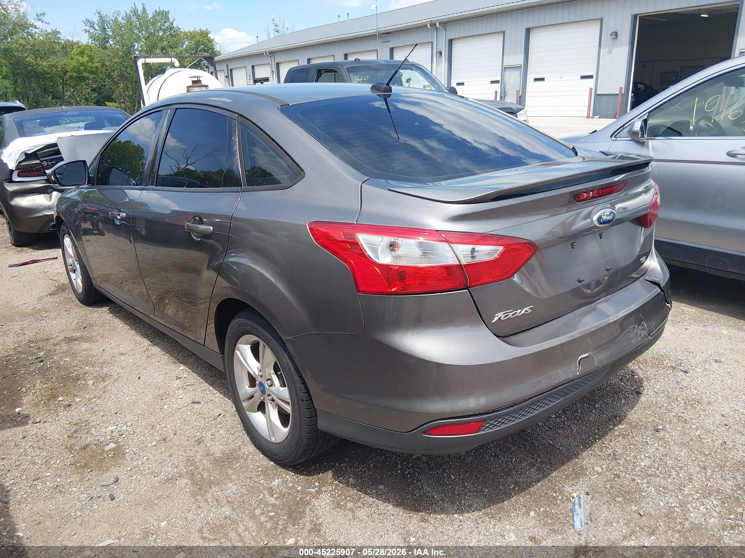 2012 Ford Focus Se Gray vin: 1FAHP3F21CL294347