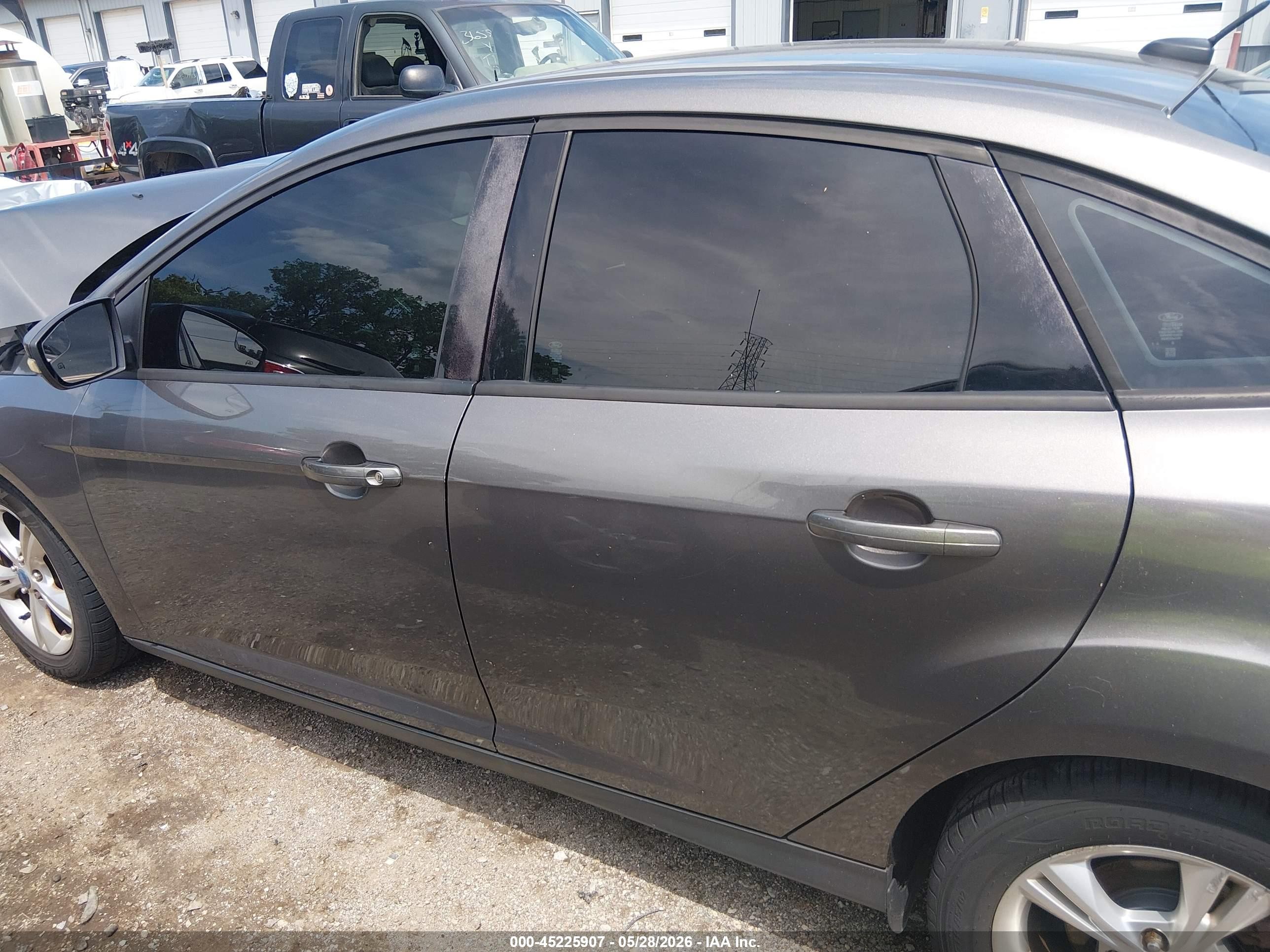 2012 Ford Focus Se Gray vin: 1FAHP3F21CL294347