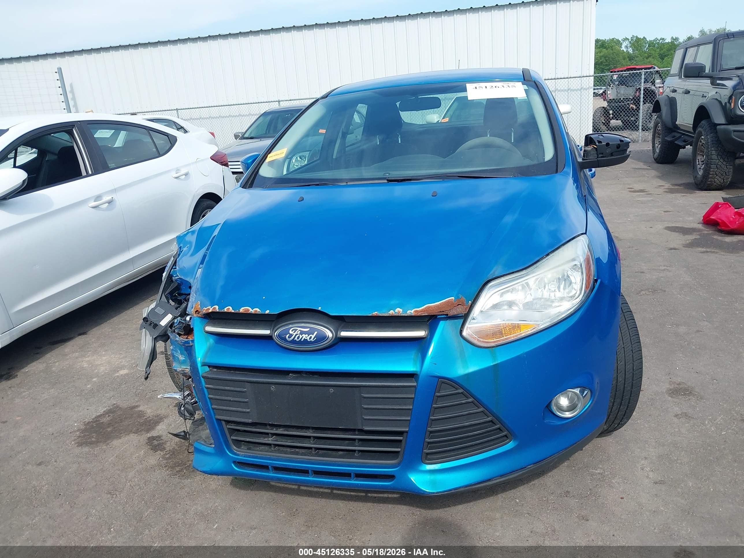 2012 Ford Focus Se Blue vin: 1FAHP3F21CL310269