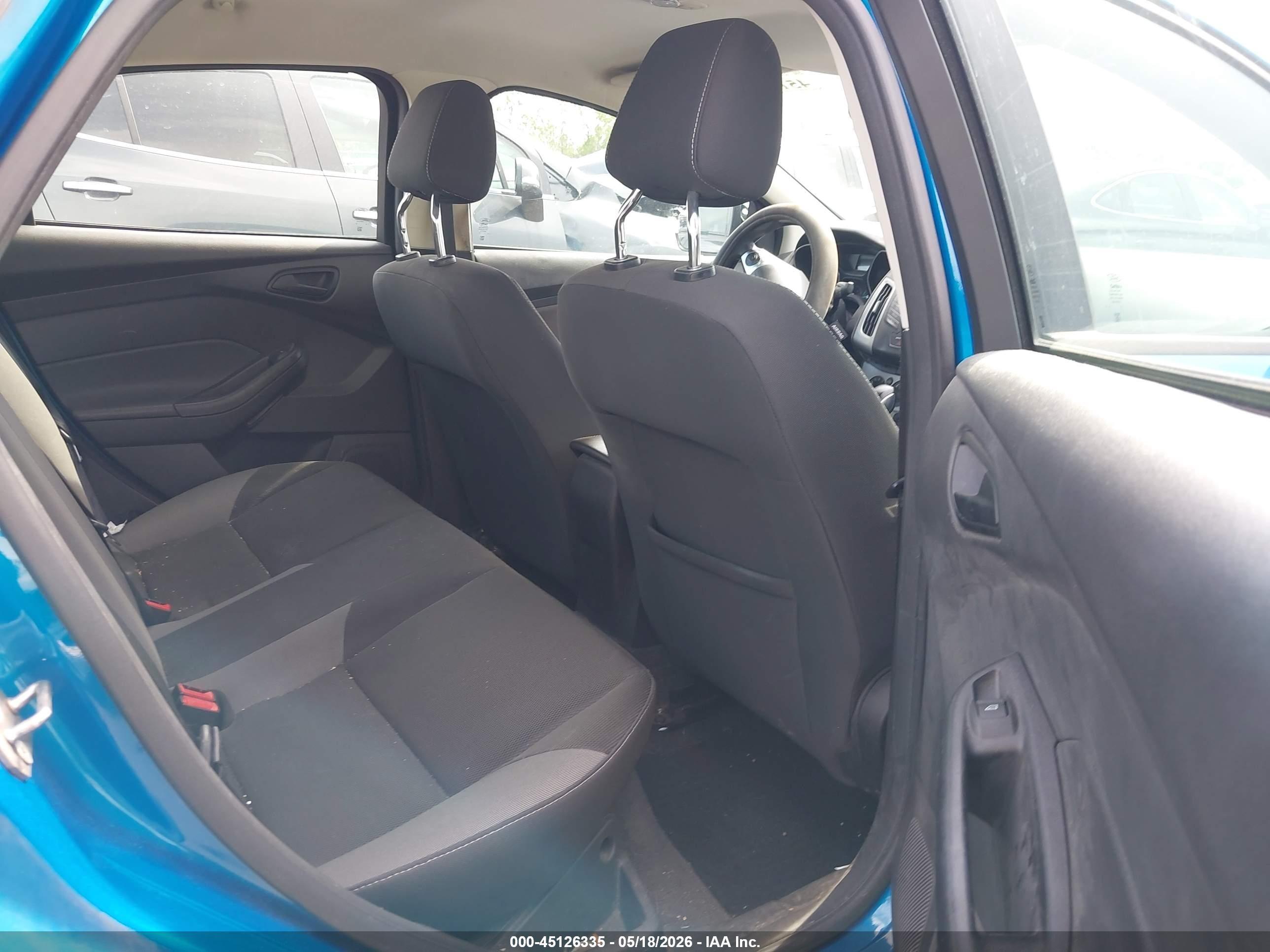 2012 Ford Focus Se Blue vin: 1FAHP3F21CL310269