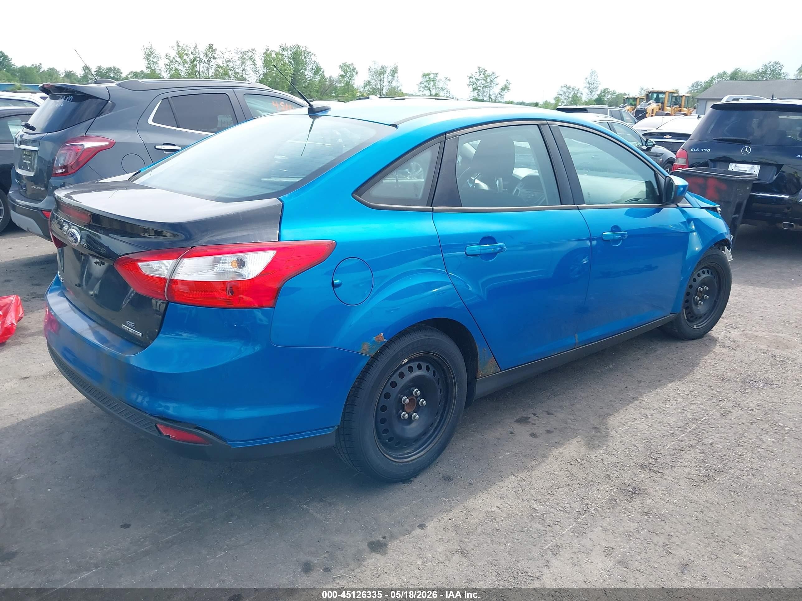 2012 Ford Focus Se Blue vin: 1FAHP3F21CL310269