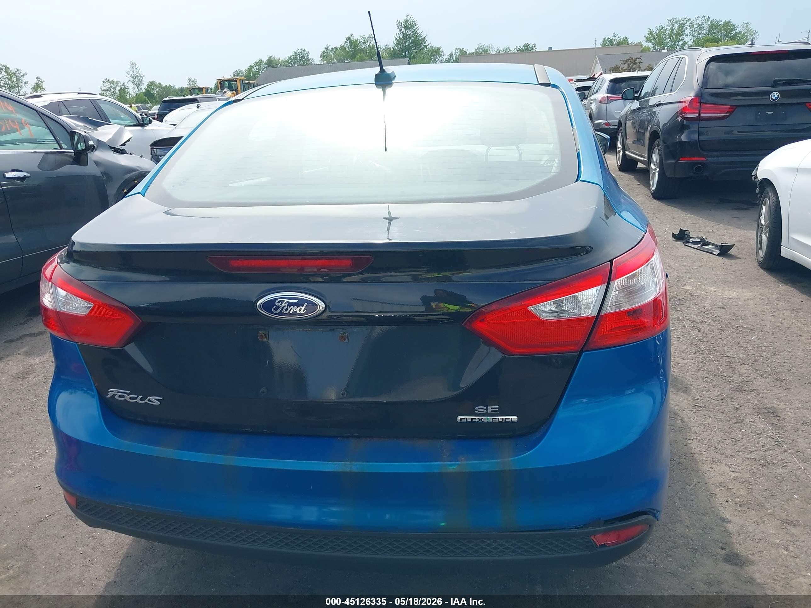 2012 Ford Focus Se Blue vin: 1FAHP3F21CL310269