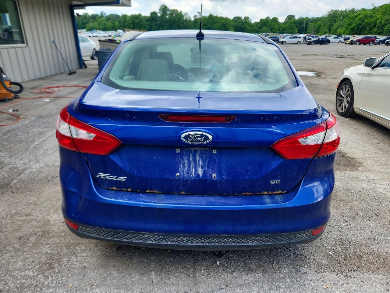 2012 Ford Focus Se Blue vin: 1FAHP3F21CL310272