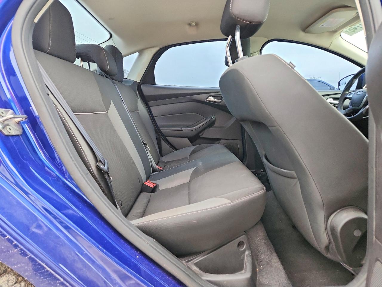 2012 Ford Focus Se Blue vin: 1FAHP3F21CL310756
