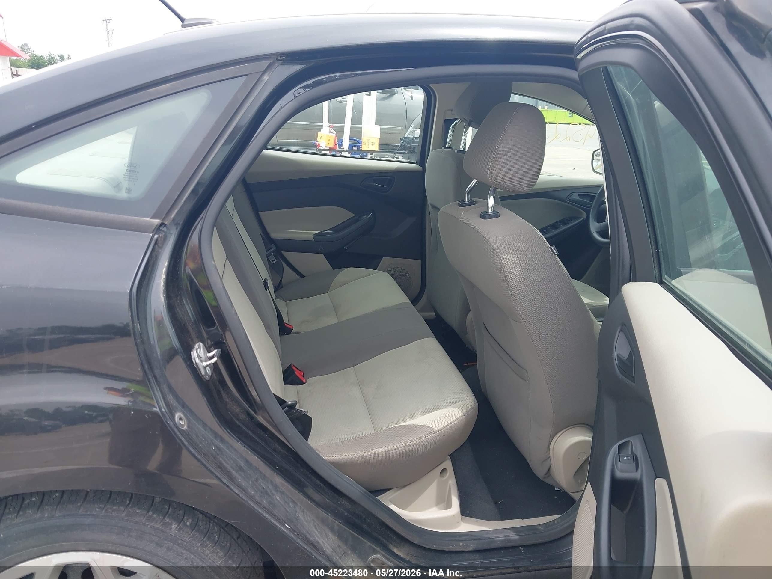 2012 Ford Focus Se Black vin: 1FAHP3F21CL336015