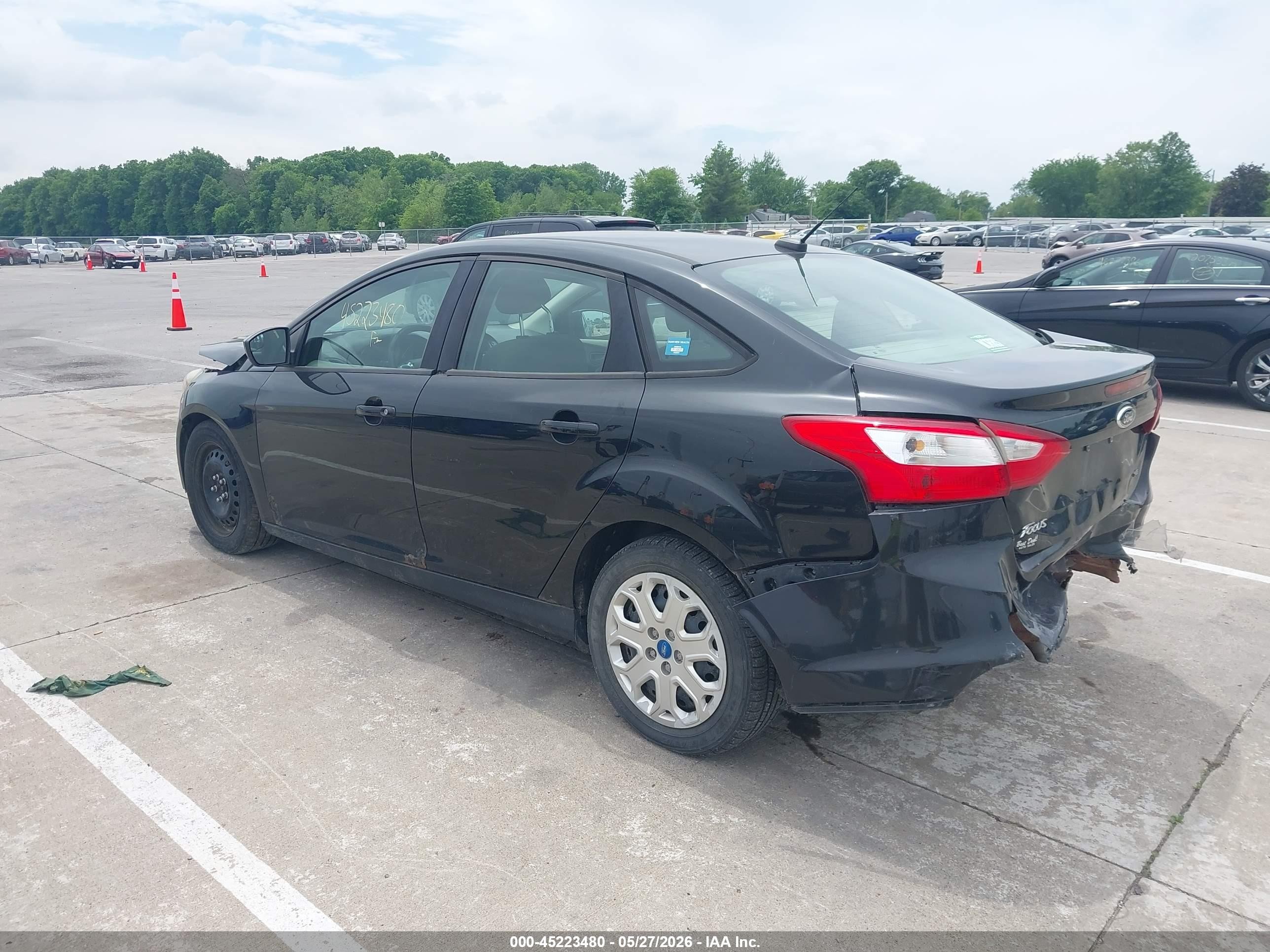 2012 Ford Focus Se Black vin: 1FAHP3F21CL336015