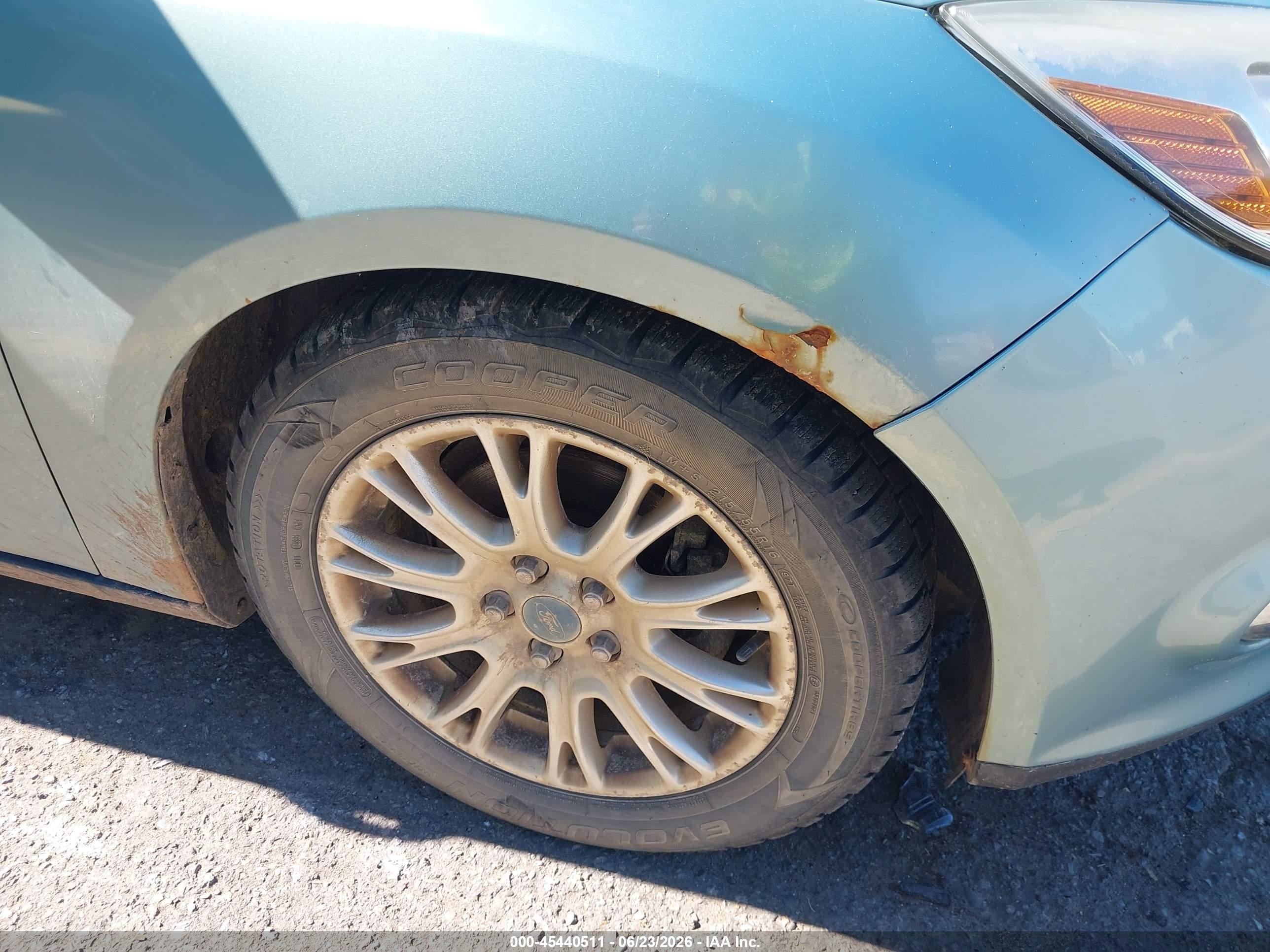 2012 Ford Focus Se Teal vin: 1FAHP3F21CL344213