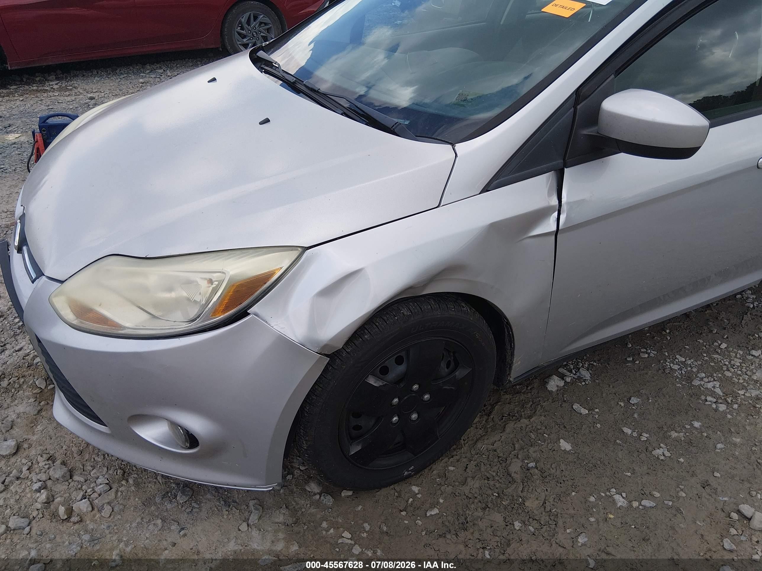2012 Ford Focus Se Silver vin: 1FAHP3F22CL104605