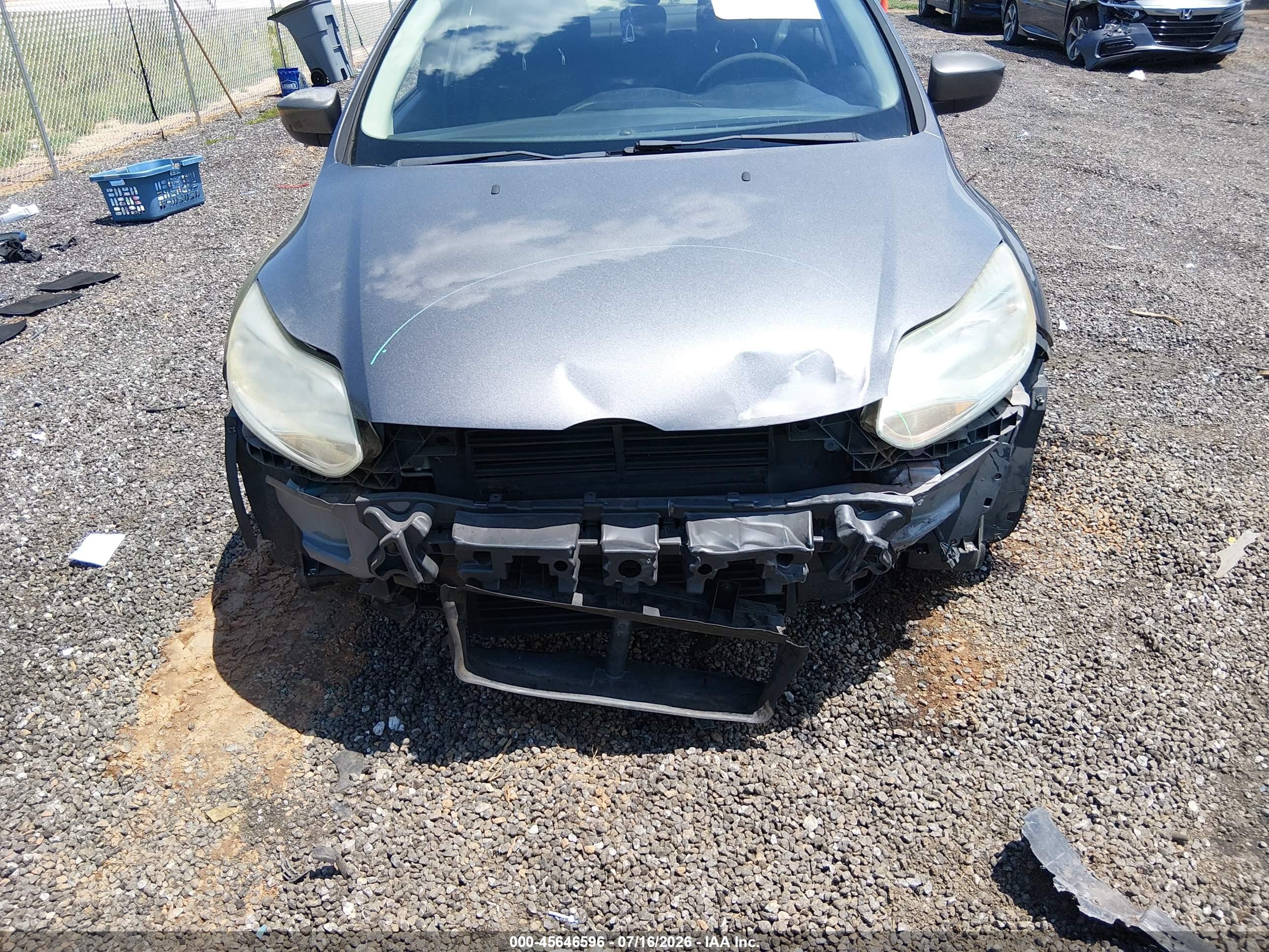 2012 Ford Focus Se Gray vin: 1FAHP3F22CL176985