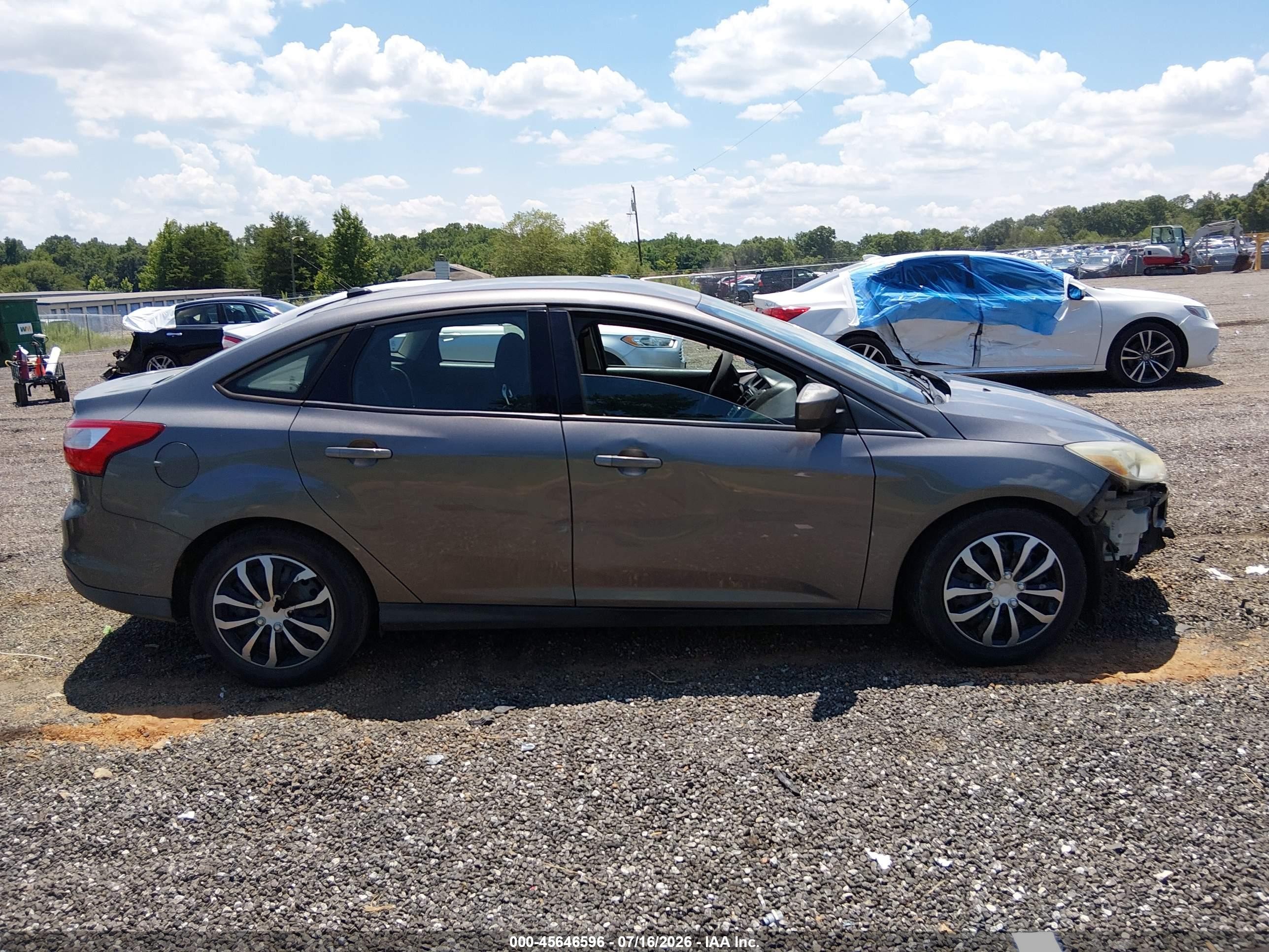 2012 Ford Focus Se Gray vin: 1FAHP3F22CL176985