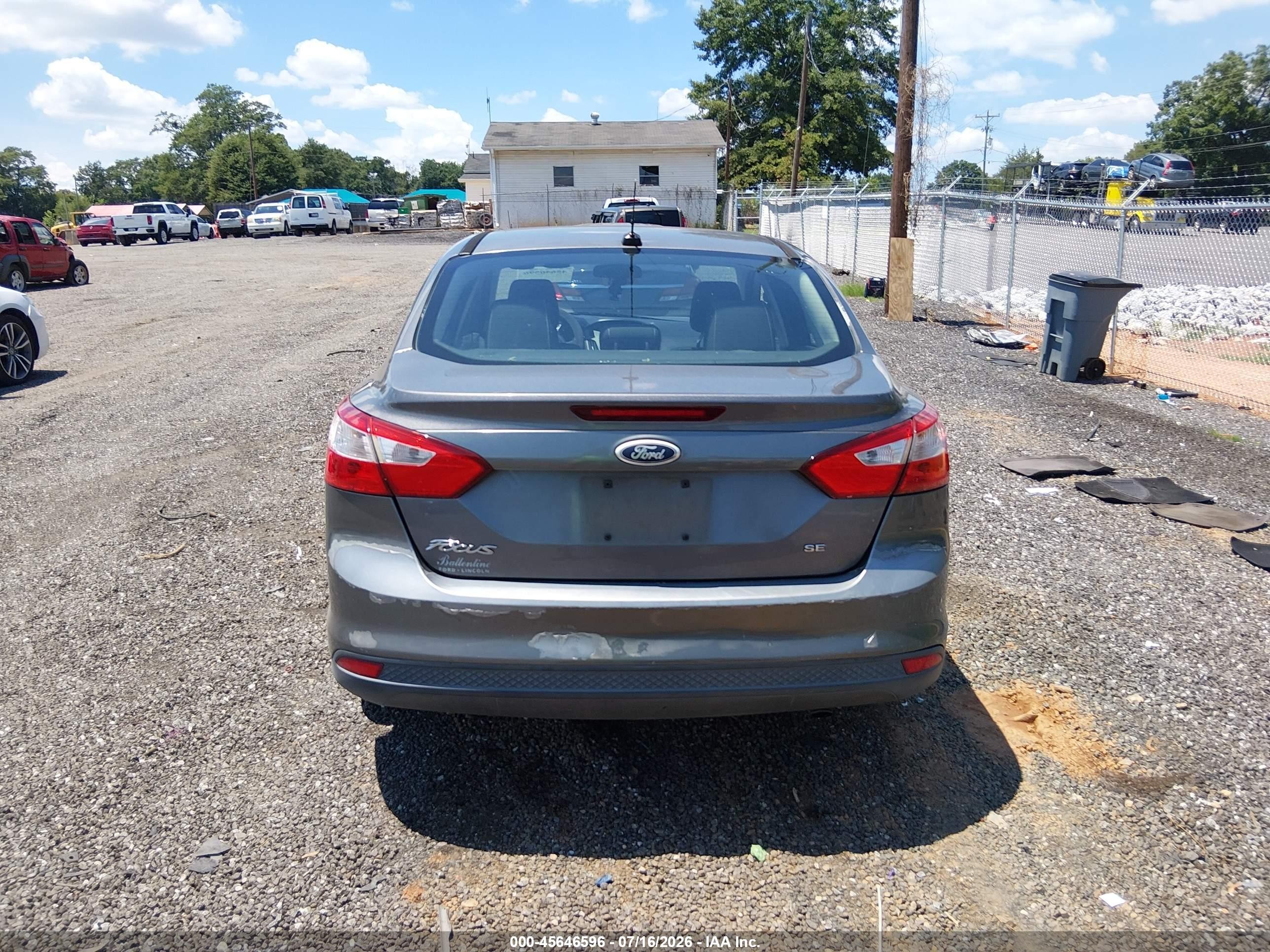 2012 Ford Focus Se Gray vin: 1FAHP3F22CL176985