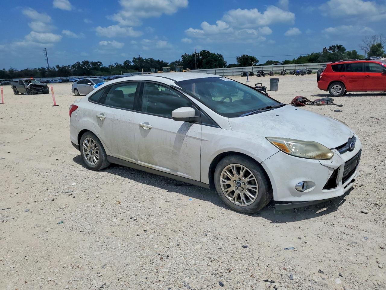 2012 Ford Focus Se White vin: 1FAHP3F22CL178140