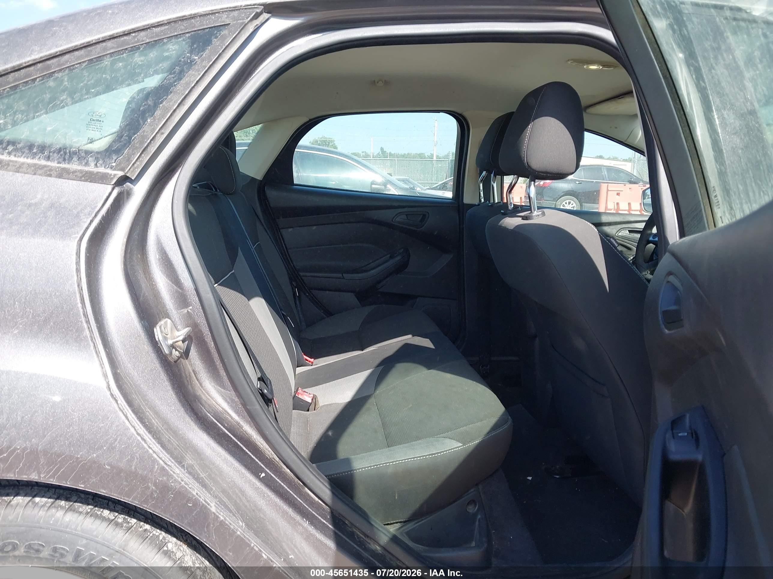 2012 Ford Focus Se Gray vin: 1FAHP3F22CL217356