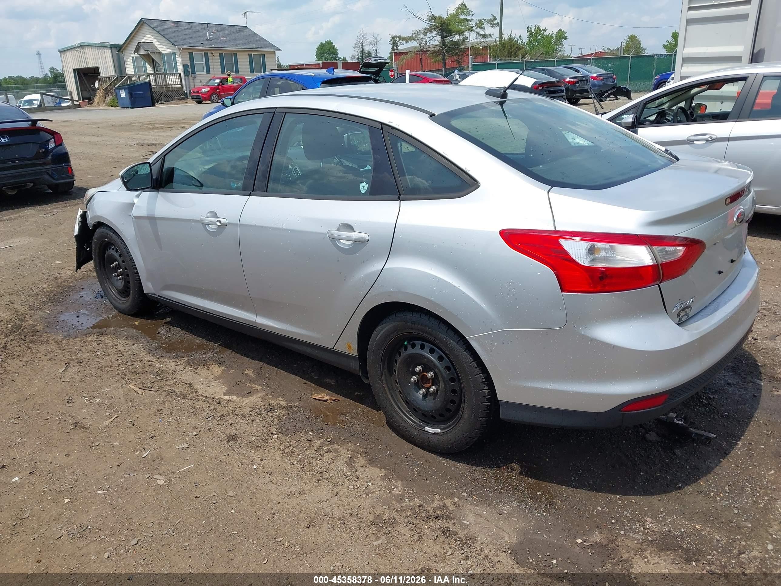 2012 Ford Focus Se Silver vin: 1FAHP3F22CL232763