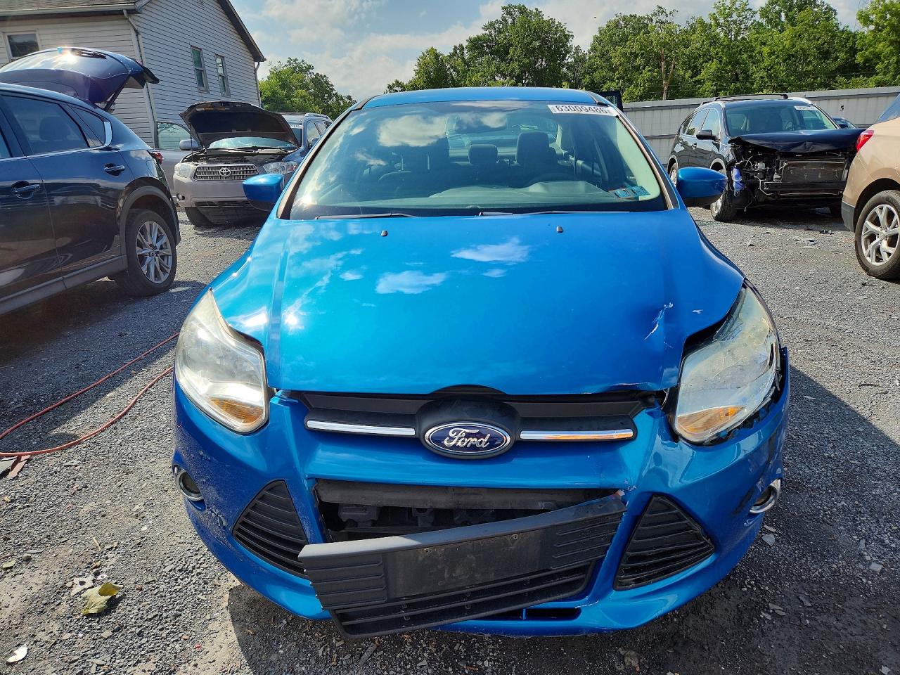 2012 Ford Focus Se Blue vin: 1FAHP3F22CL233220