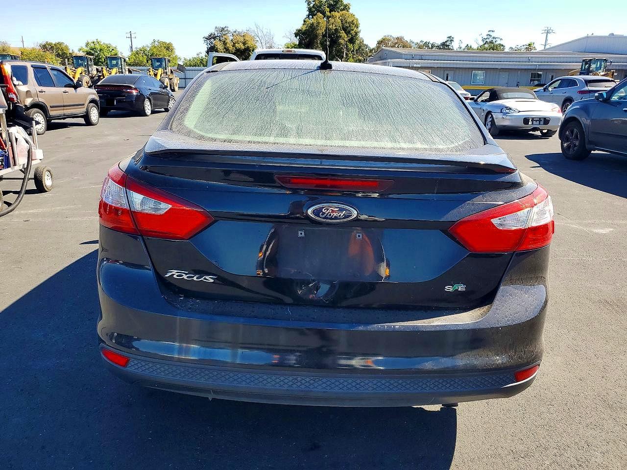 2012 Ford Focus Se Black vin: 1FAHP3F22CL244458