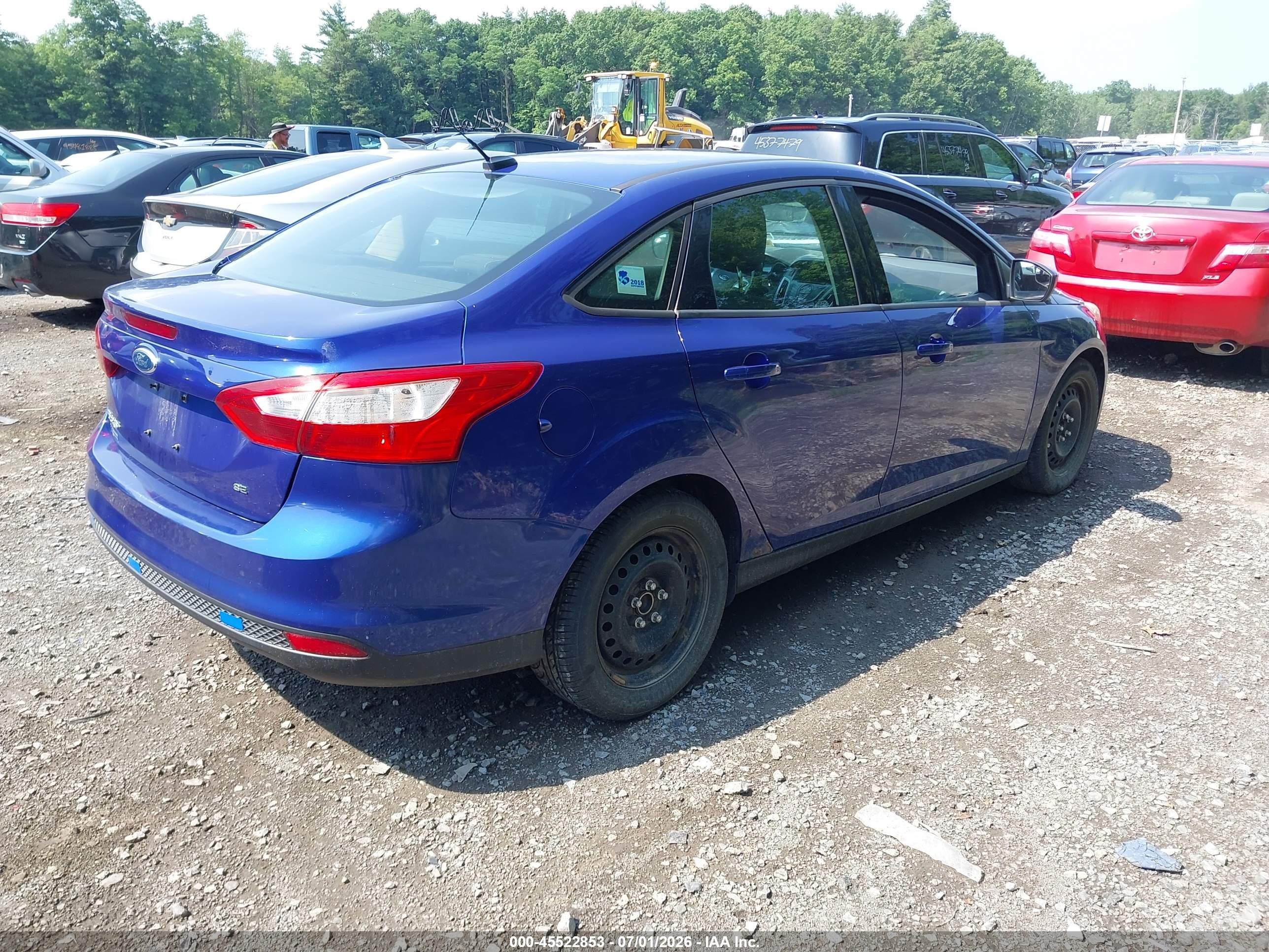 2012 Ford Focus Se Синий vin: 1FAHP3F22CL316100