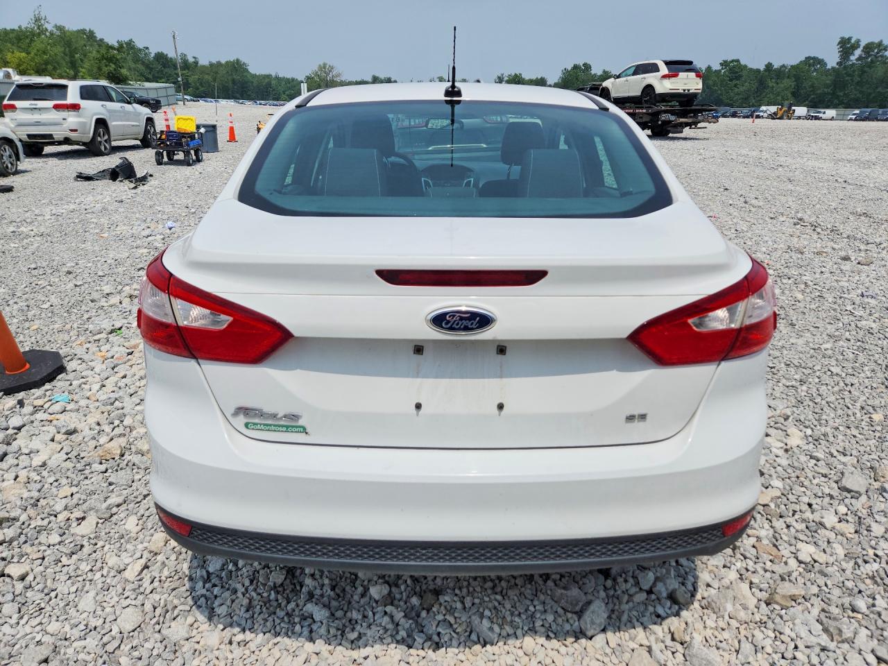 2012 Ford Focus Se White vin: 1FAHP3F22CL343569