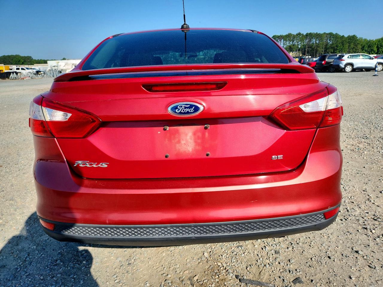 2012 Ford Focus Se Red vin: 1FAHP3F22CL347279