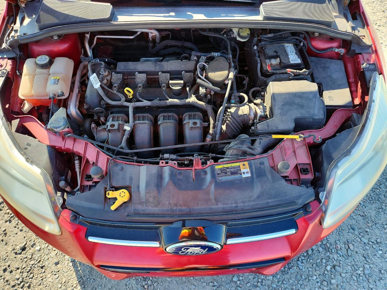 2012 Ford Focus Se Red vin: 1FAHP3F22CL347279
