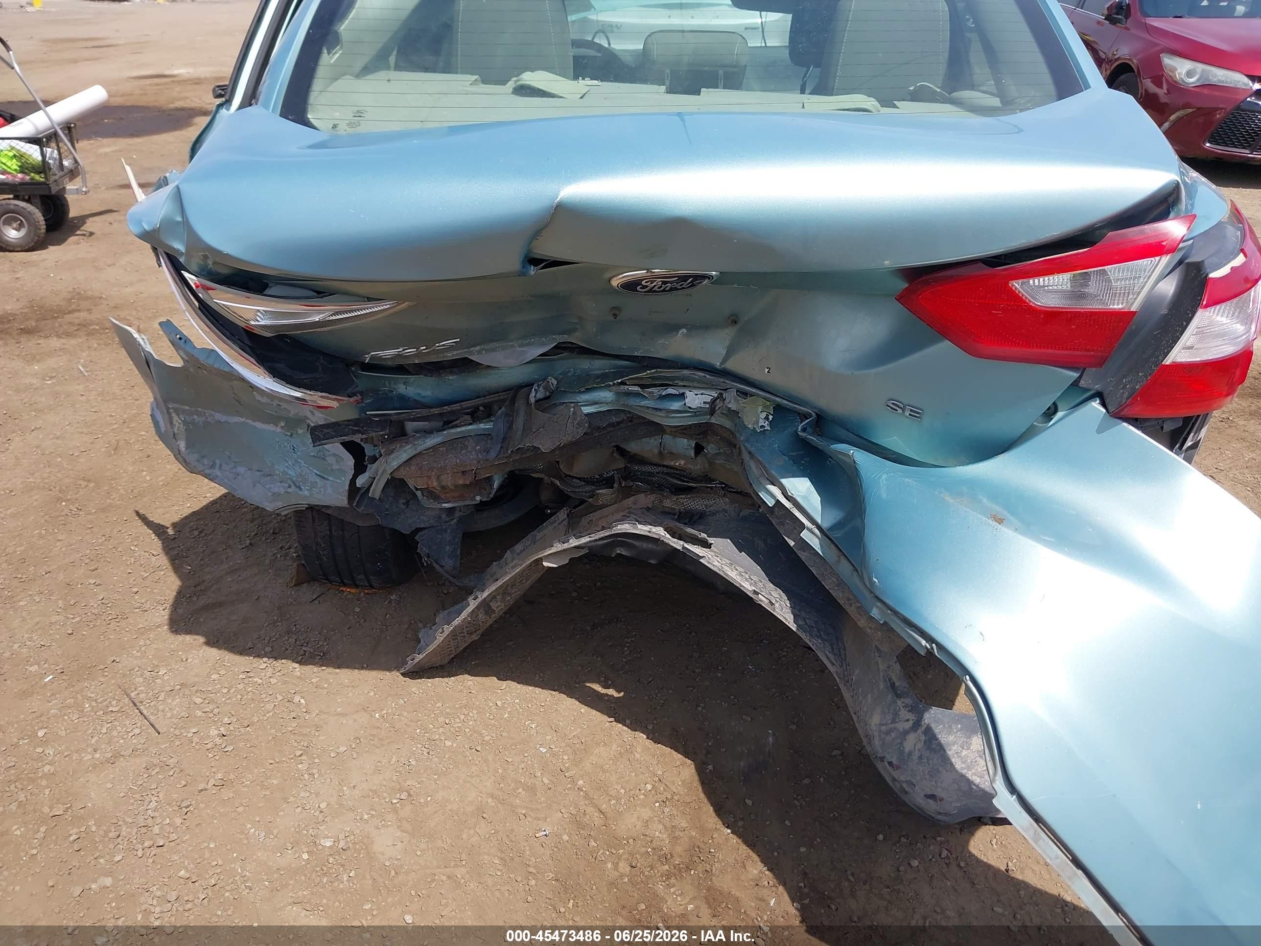 2012 Ford Focus Se Blue vin: 1FAHP3F22CL372909