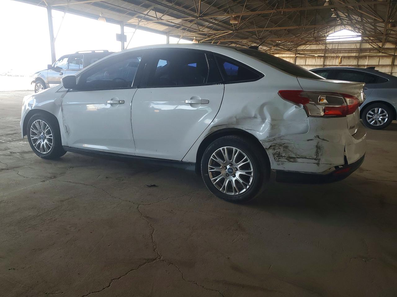 2012 Ford Focus S Белый vin: 1FAHP3F22CL379360