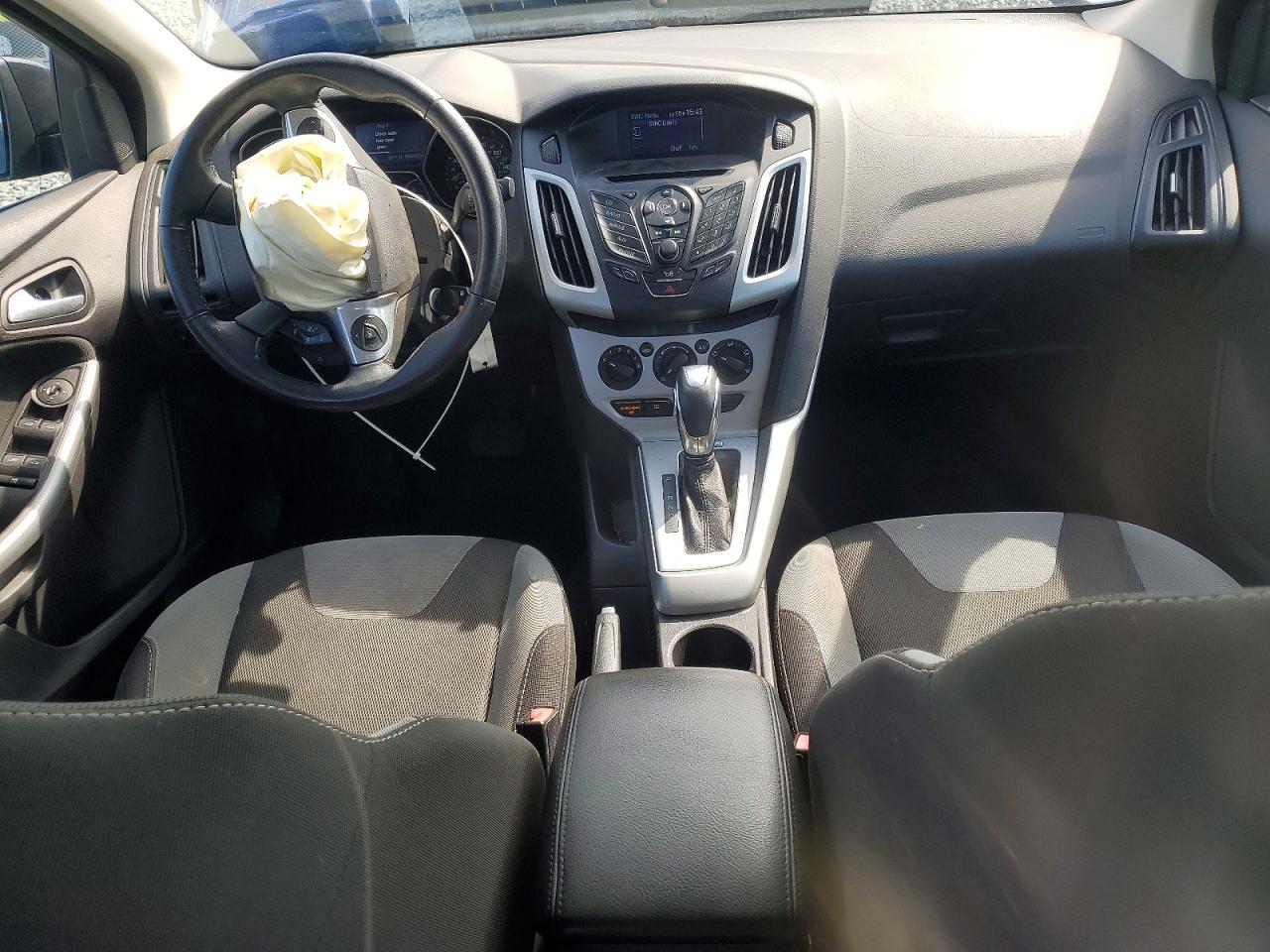 2012 Ford Focus Se Black vin: 1FAHP3F22CL402135