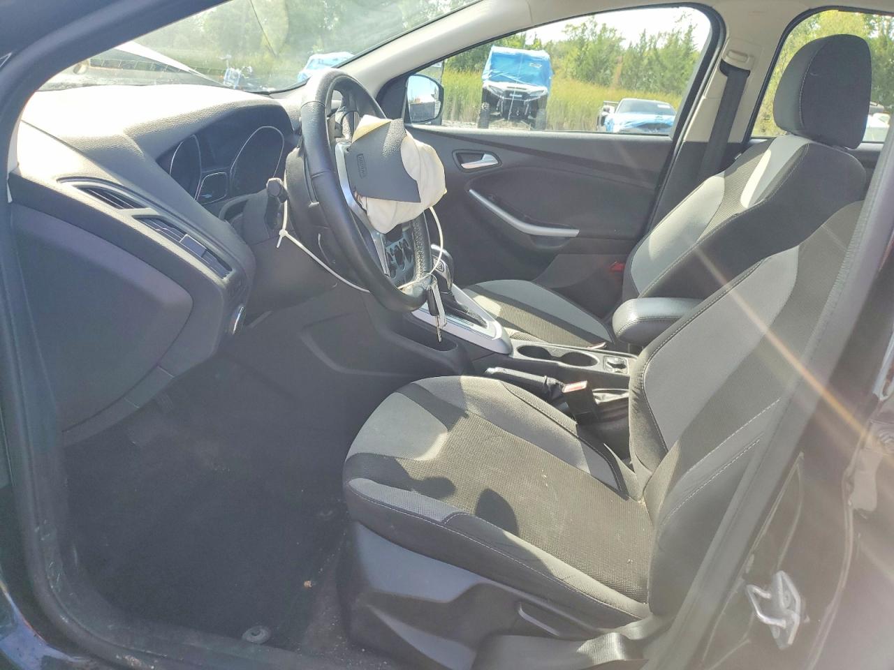 2012 Ford Focus Se Black vin: 1FAHP3F22CL402135