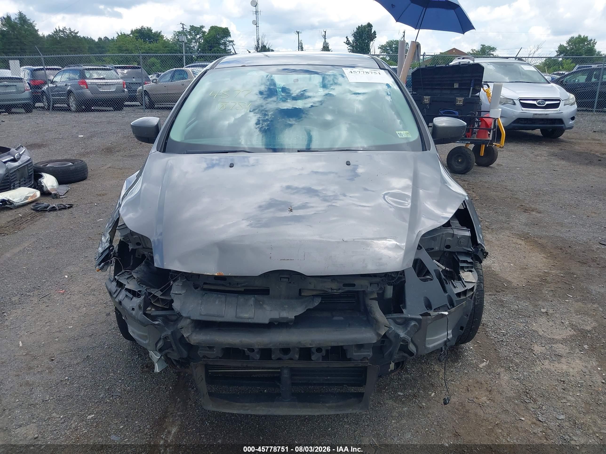 2012 Ford Focus Se Gray vin: 1FAHP3F22CL403530
