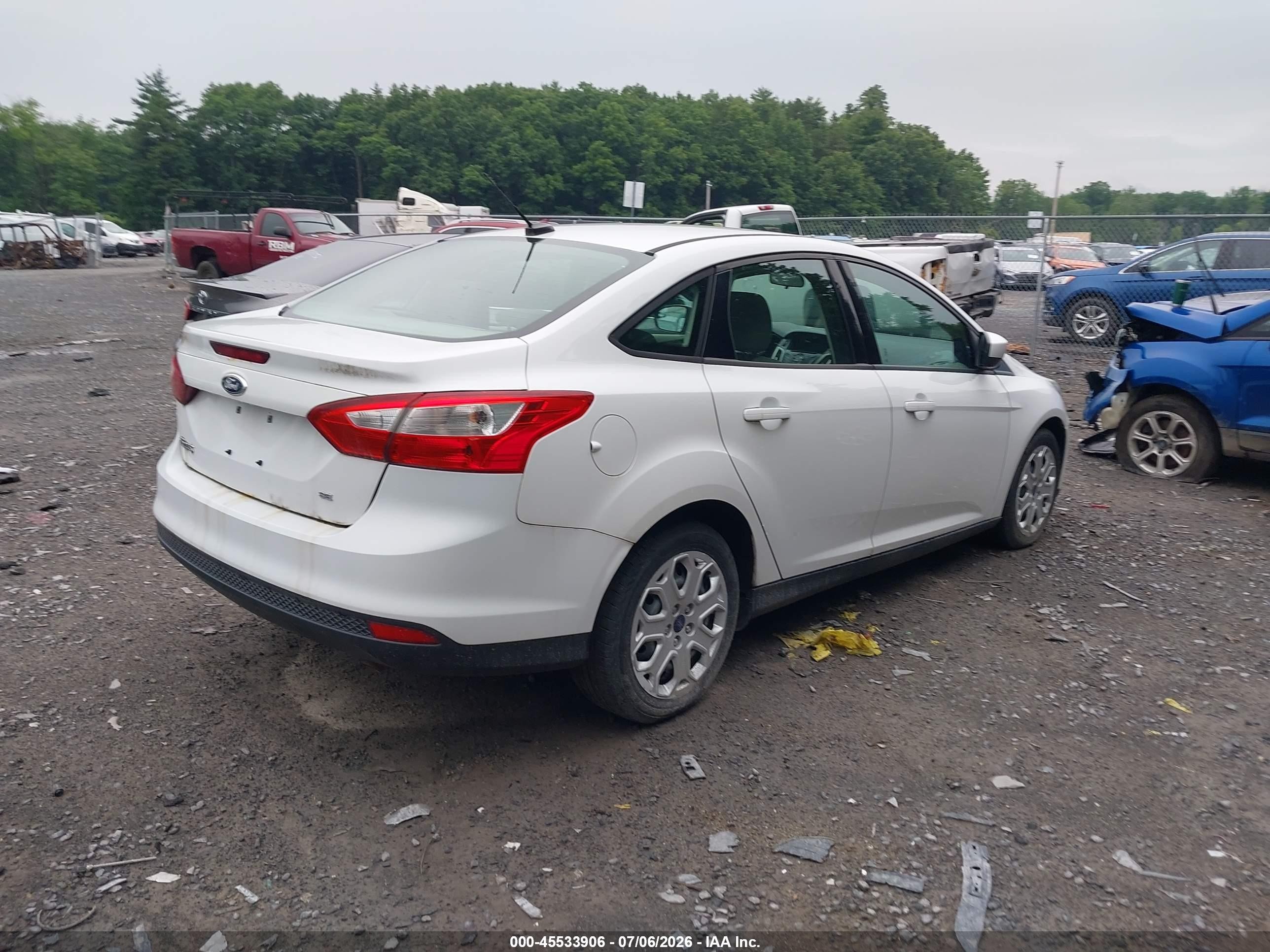 2012 Ford Focus Se White vin: 1FAHP3F22CL407352
