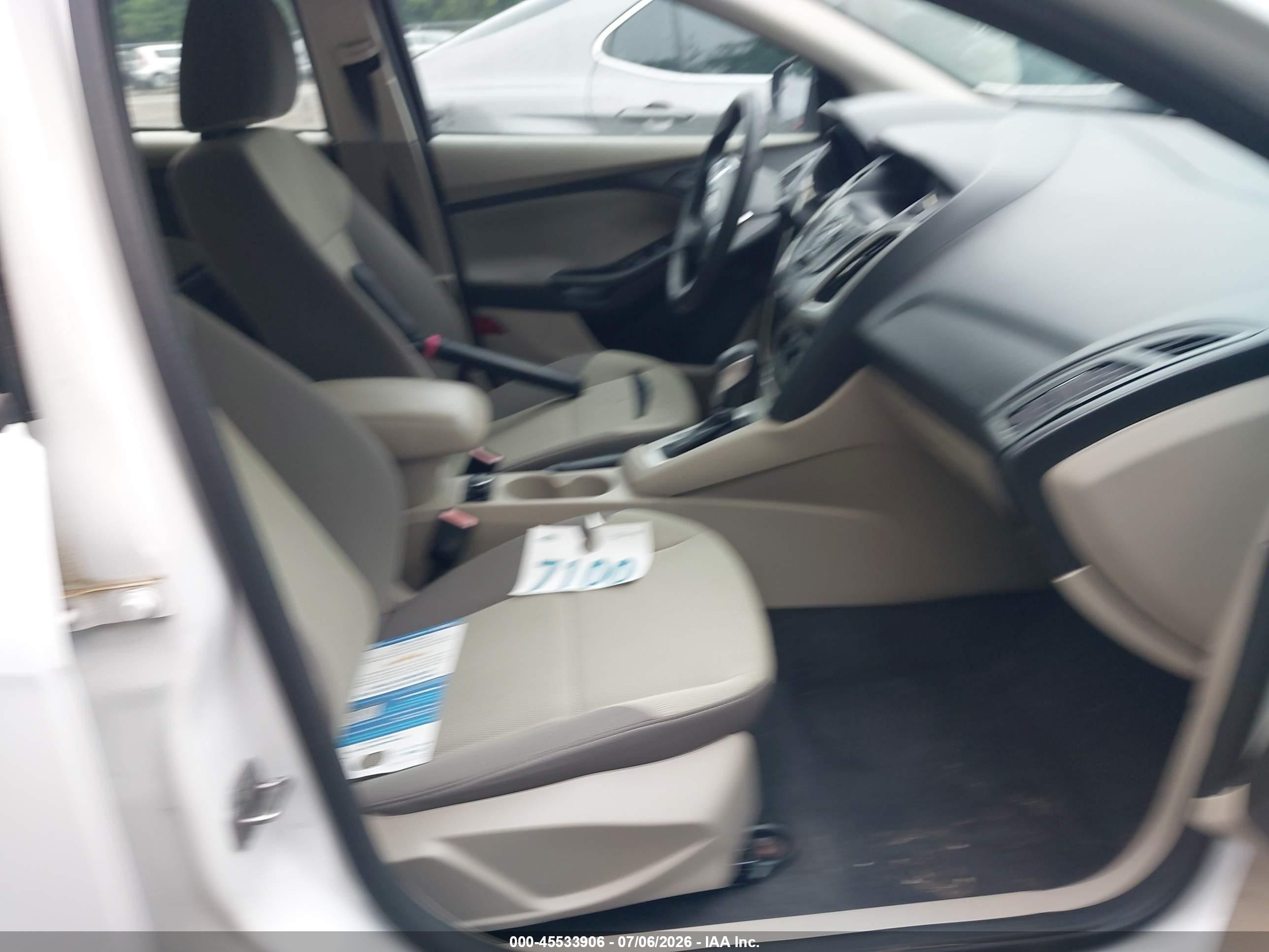 2012 Ford Focus Se White vin: 1FAHP3F22CL407352