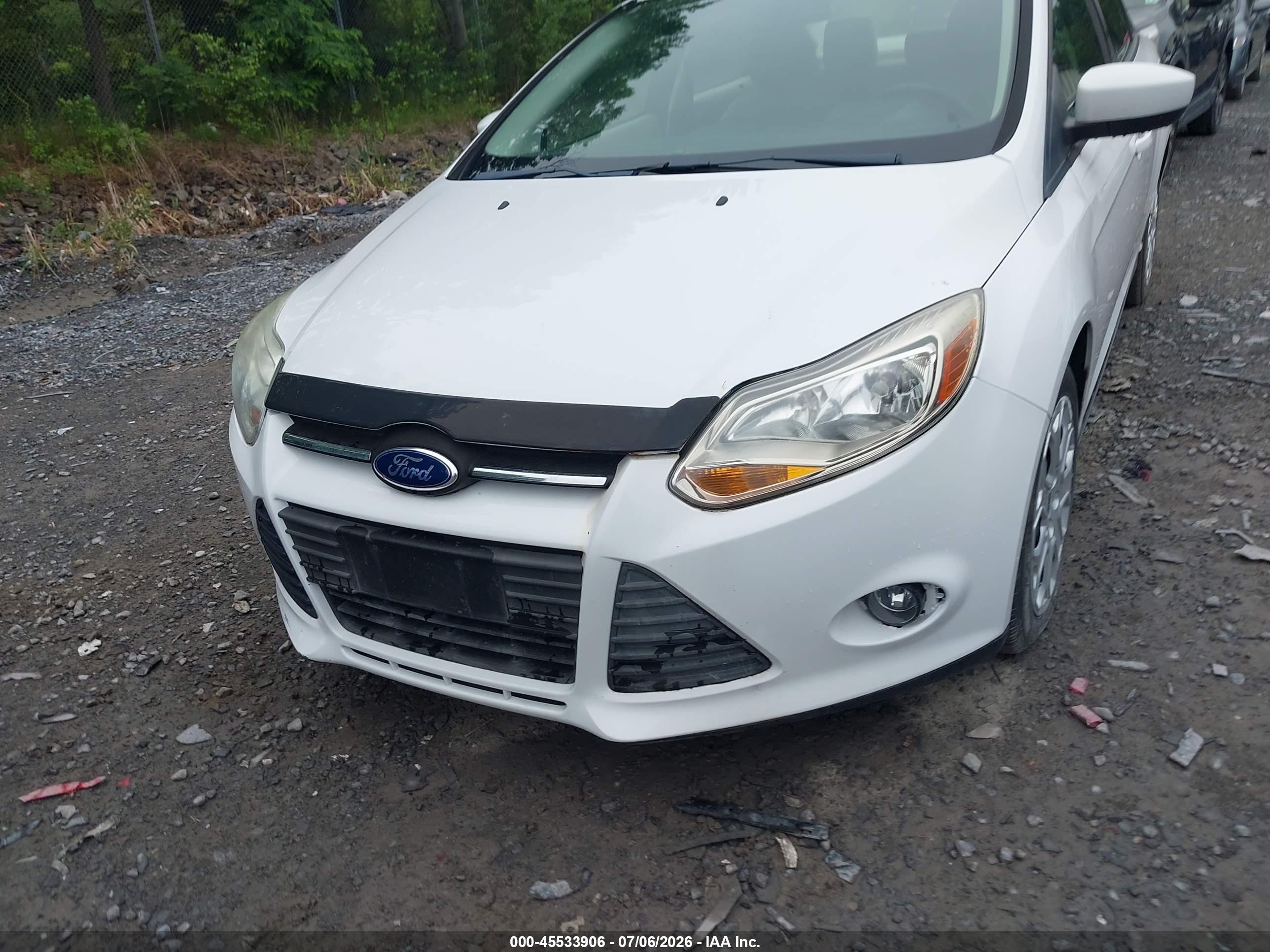 2012 Ford Focus Se White vin: 1FAHP3F22CL407352