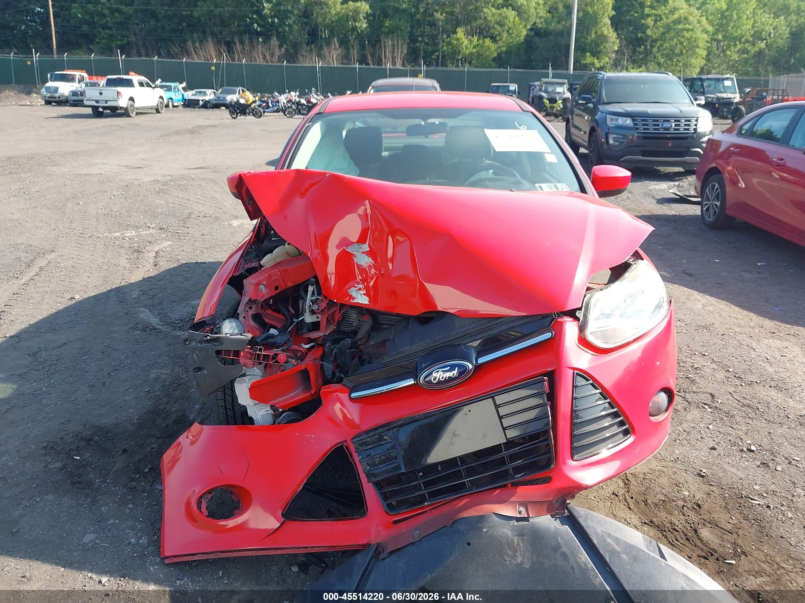 2012 Ford Focus Se Red vin: 1FAHP3F22CL426256