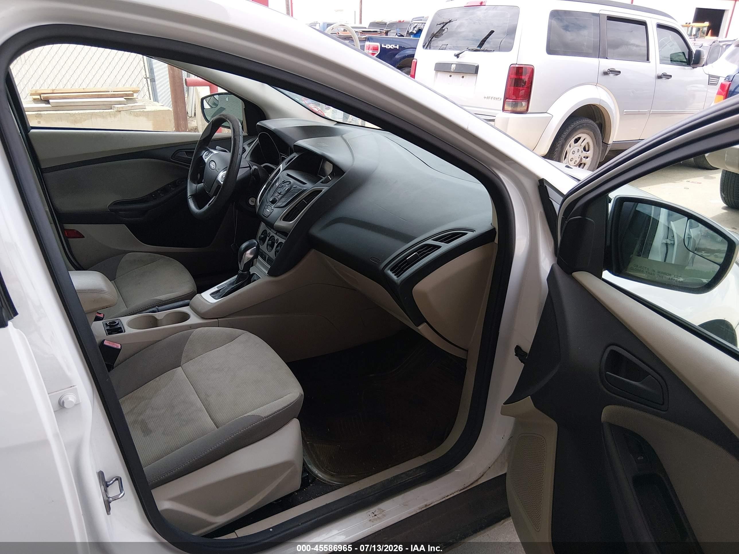2012 Ford Focus Se White vin: 1FAHP3F22CL455899