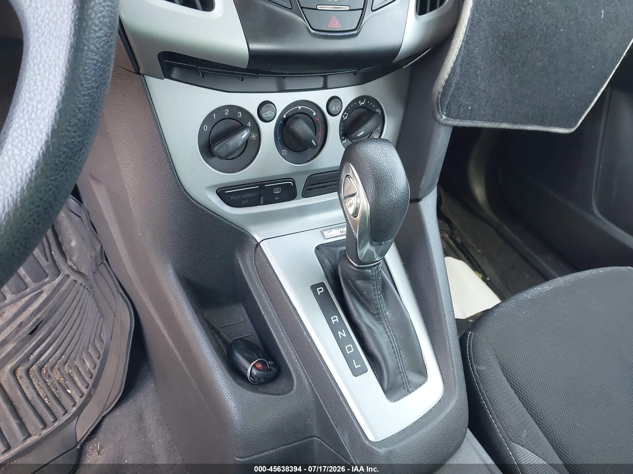 2012 Ford Focus Se Black vin: 1FAHP3F23CL101826