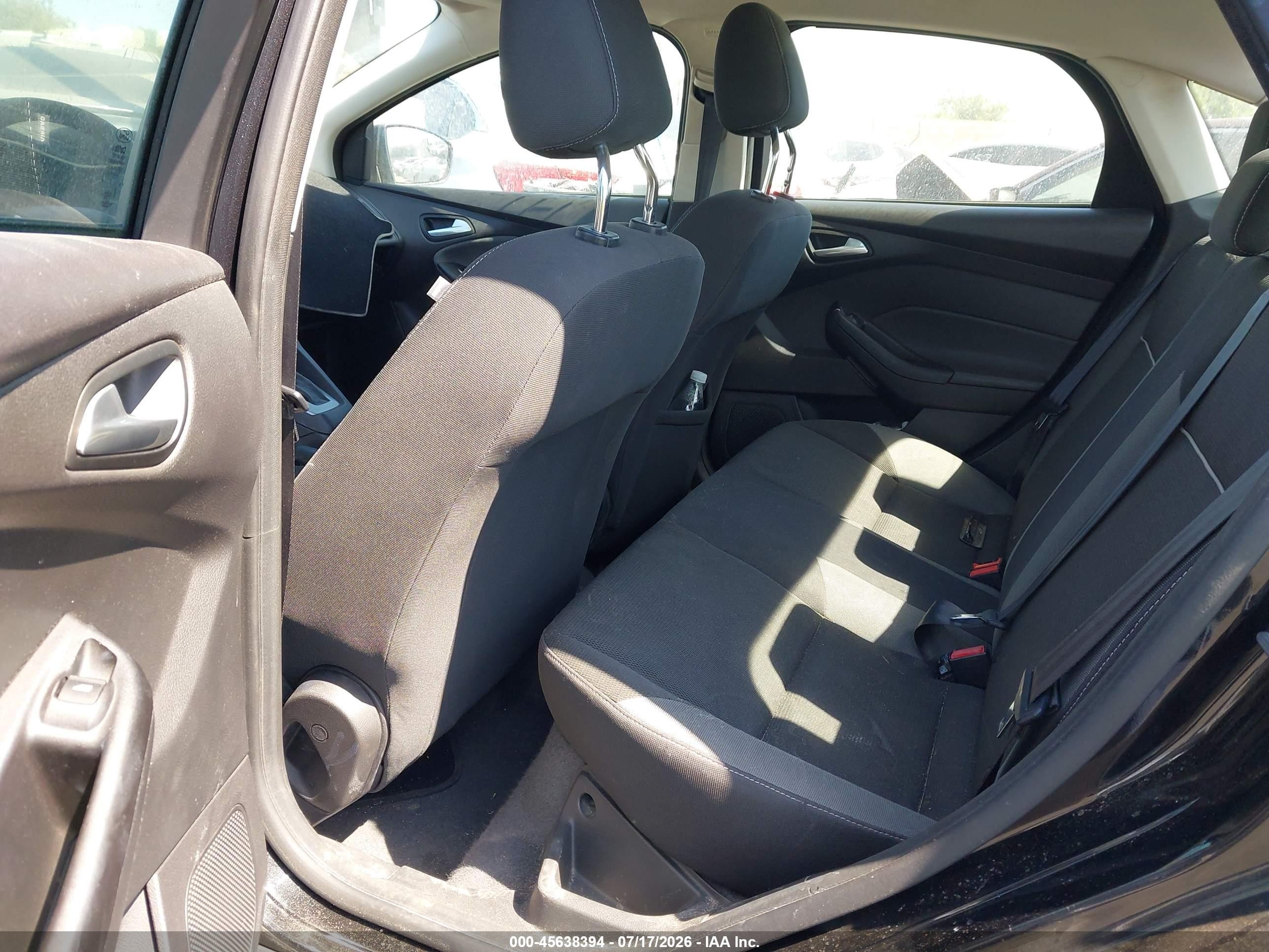 2012 Ford Focus Se Black vin: 1FAHP3F23CL101826
