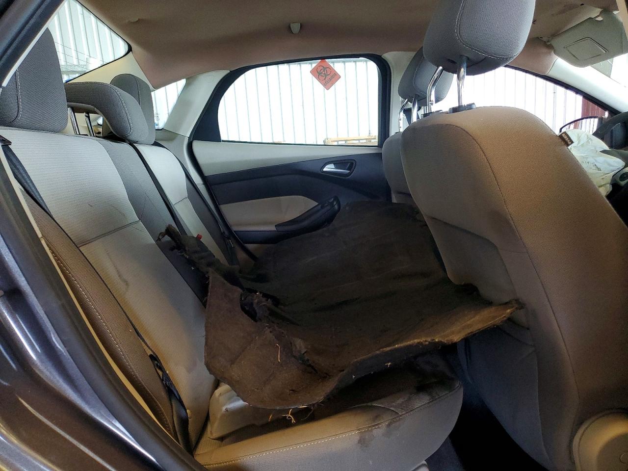 2012 Ford Focus Se Gray vin: 1FAHP3F23CL140111