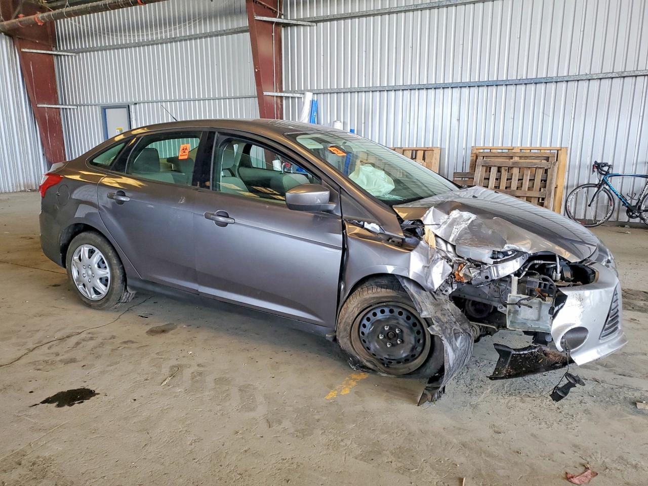 2012 Ford Focus Se Gray vin: 1FAHP3F23CL140111
