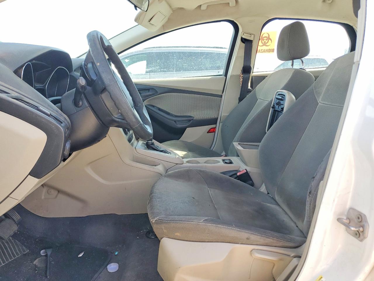 2012 Ford Focus Se Белый vin: 1FAHP3F23CL178664