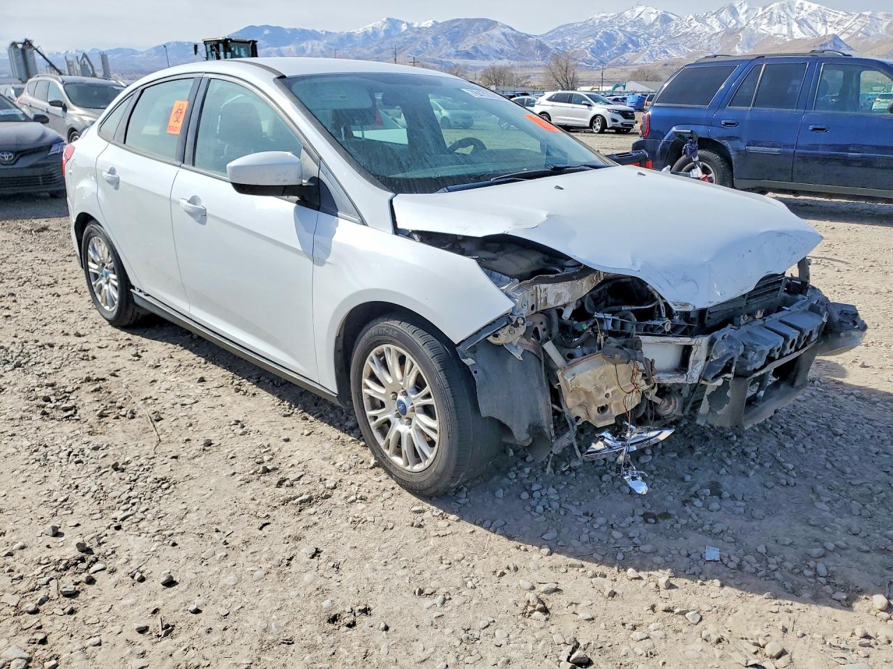 2012 Ford Focus Se Белый vin: 1FAHP3F23CL178664