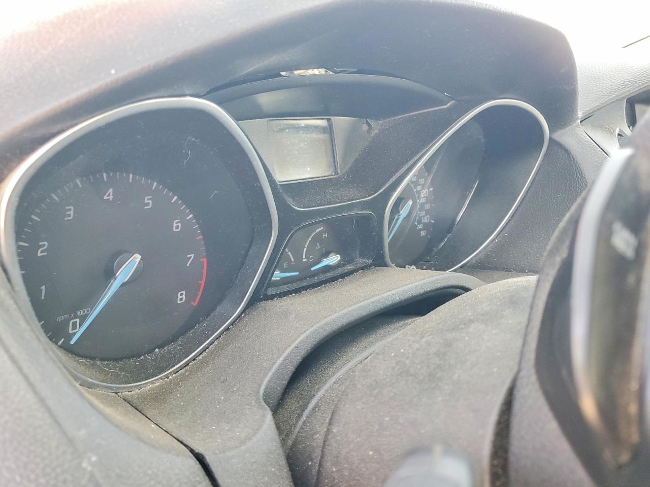 2012 Ford Focus Se Белый vin: 1FAHP3F23CL178664