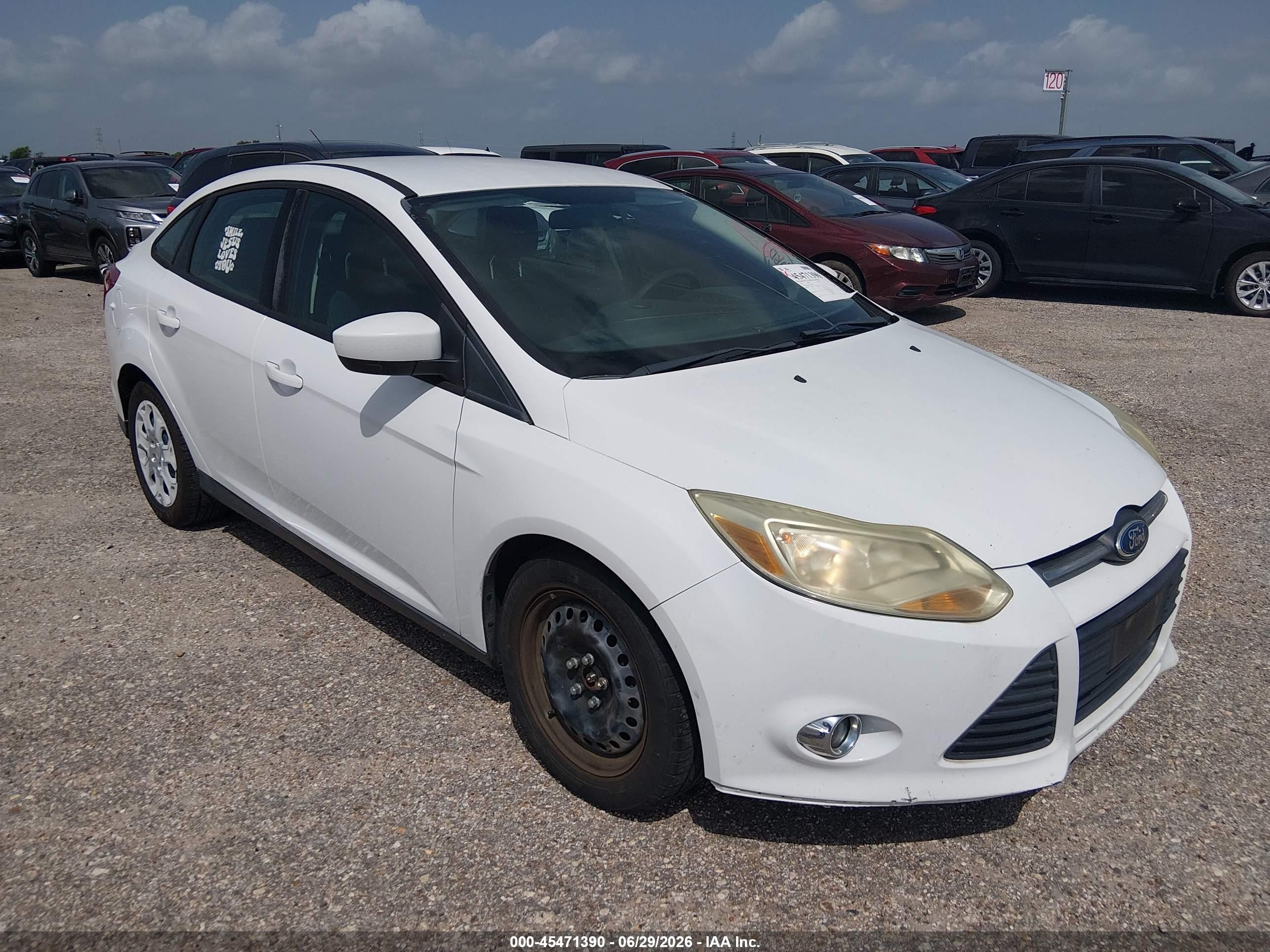 2012 Ford Focus Se Белый vin: 1FAHP3F23CL186506